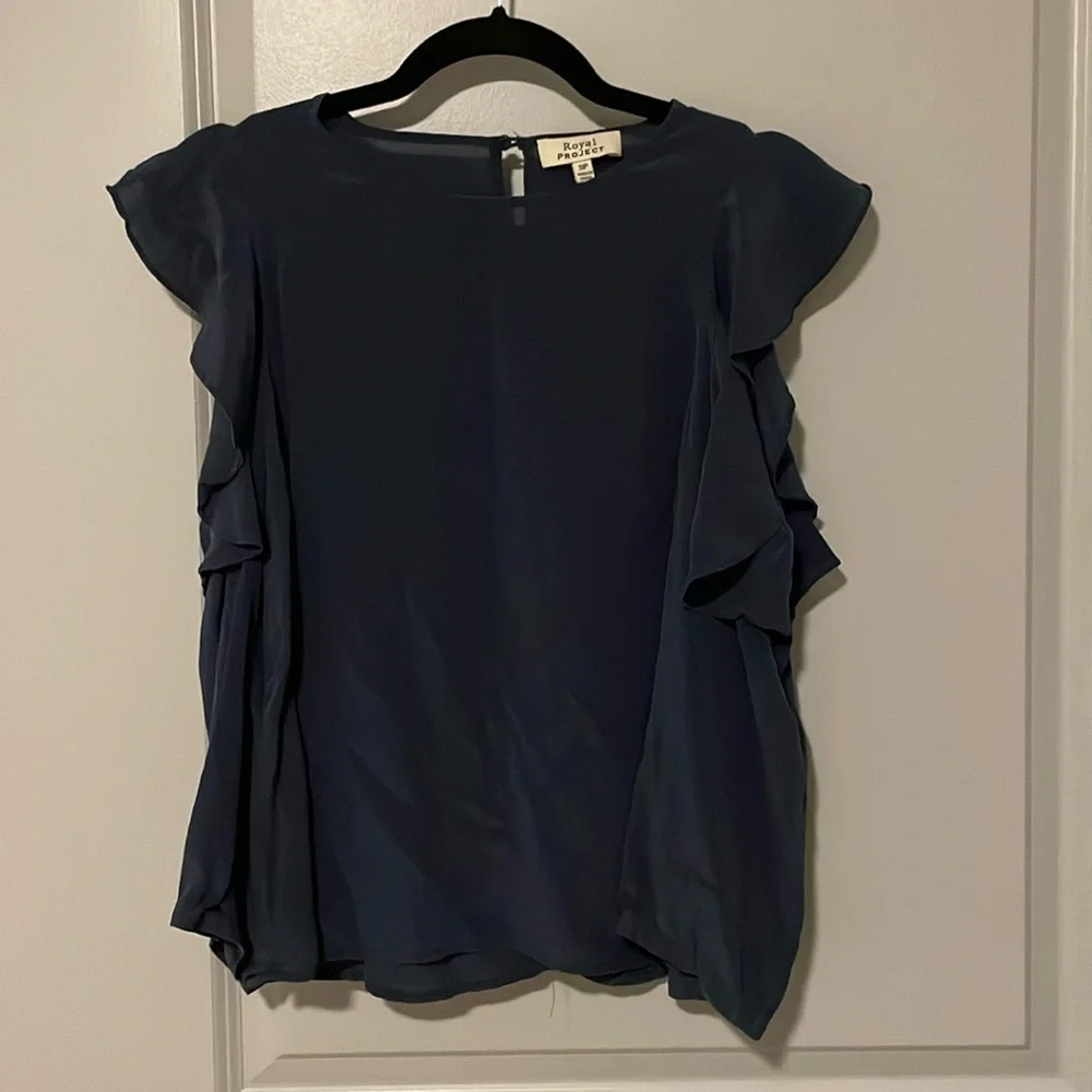 Blouse - Picture 1 of 4